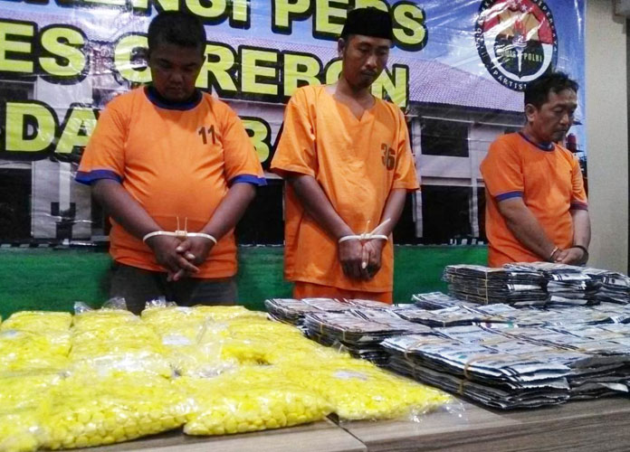 Polisi Sita Ratusan Ribu Pil Koplo, Bandar Besar Ikut Ditangkap