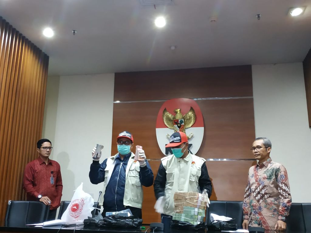 Kasus Bupati Cirebon, KPK Temukan Indikasi Pendanaan Politik, Ini Kajiannya