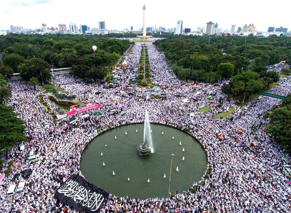 Membaca Gerakan Reuni  Akbar 212