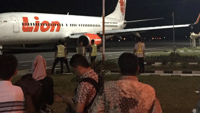 Sayap Pesawat Lion Air Tabrak Tiang di Bandara Fatmawati Bengkulu, Ini  Penjelasan Lion Air