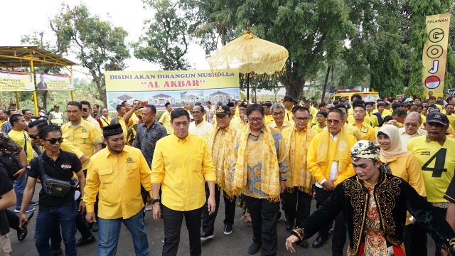 Golkar Targetkan Jokowi Menang di Jabar