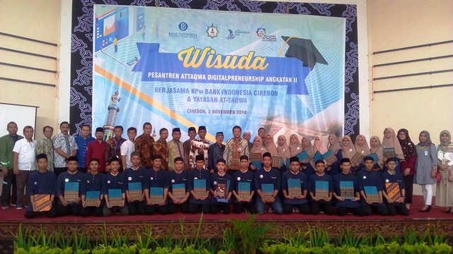 26 Santri Digitalpreneurship Diwisuda