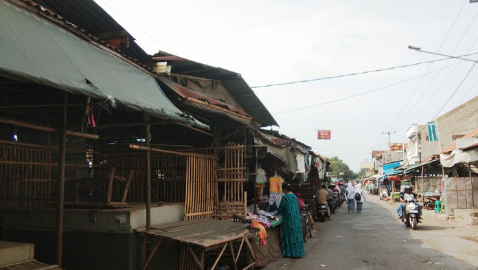 Nah Loh, Revitalisasi Pasar Lemahabang Terkendala Izin