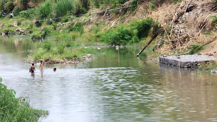 Kuwu Desa Ciledug Wetan Desak Pembangunan Jembatan Gantung Ciledug Dikebut