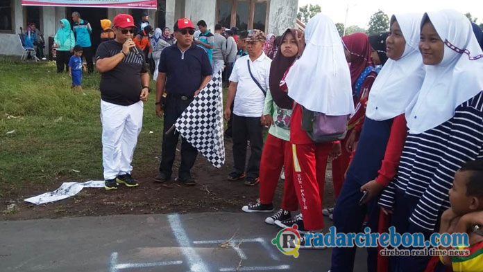 Ketua DPRD Kabupaten Cirebon Minta Guru Harus Tetap Belajar