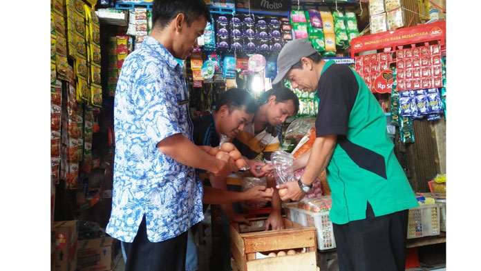 Jelang Muludan, Harga Telur di Kuningan Terus Naik