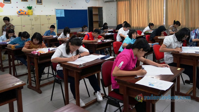 98 Siswa BPK Plus Penabur Cirebon Ikut Ujian Perdana Hanyu Shuiping Kaoshi