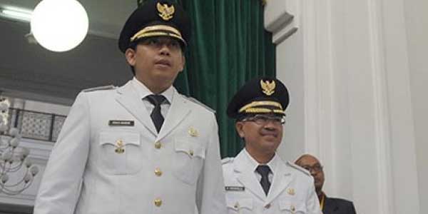 KPK: Penyerahan Uang Korupsi Bupati Cianjur di Halaman Masjid, Ridwan Kamil: Saya Sangat Sedih