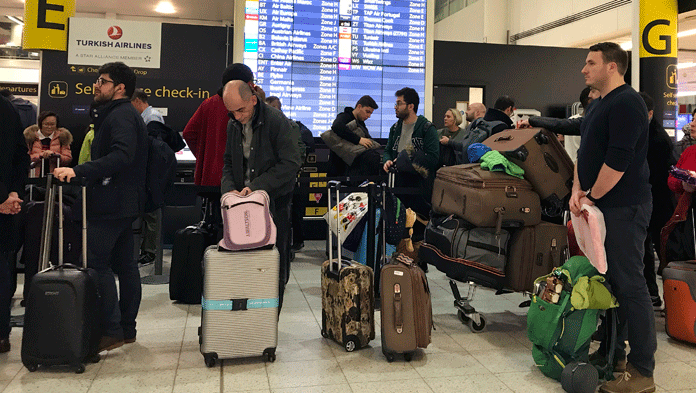 Kembali Dibuka, Bandara Gatwick Layani 700 Penerbangan