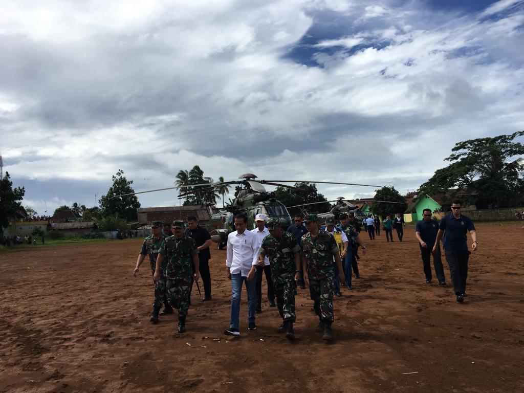 Update Tsunami Selat Sunda: 11.687 Orang Mengungsi, Presiden Jokowi Jenguk Korban