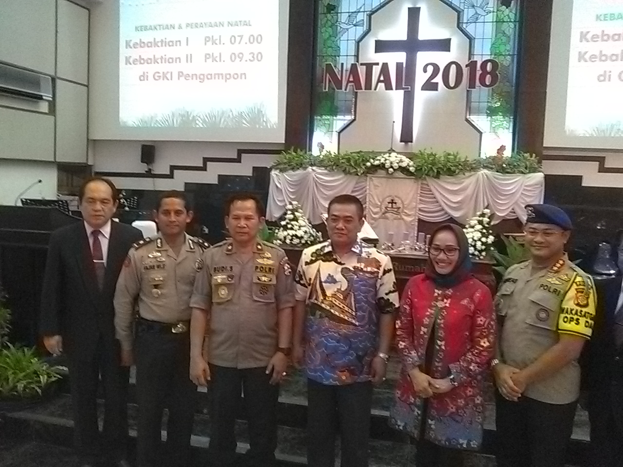 Dijaga Aparat dan Ormas, Misa Malam Natal Aman dan Kondusif