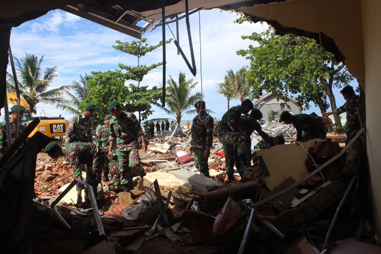 Tsunami Selat Sunda:  Presiden Jokowi: Wilayah Sumur Sempat Luput, Selusuri Wilayah yang Belum Terpantau