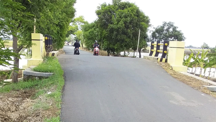 Jembatan Tlakop Bahayakan Pengendara