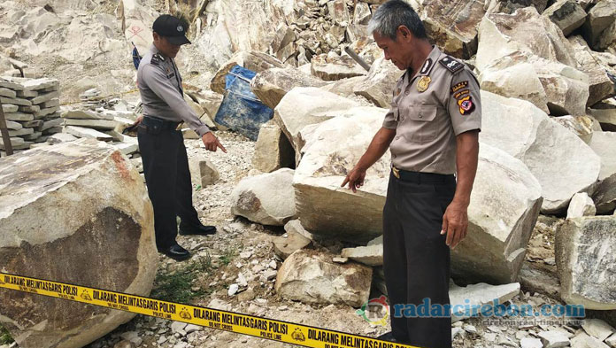 Terpeleset, Pekerja Batu Alam Cipanas Tewas, Kepala Hantam Batu