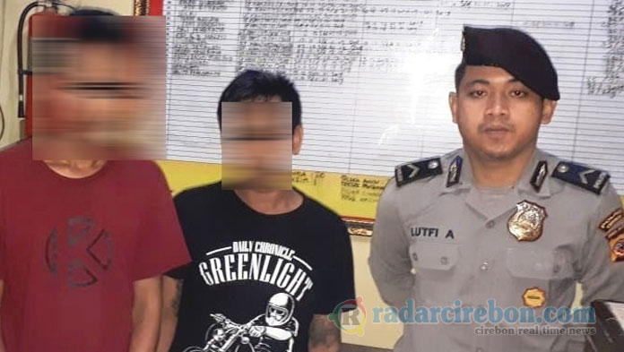 Dua Pengedar Pil Koplo Ditangkap Polisi di Alun-alun Gegesik