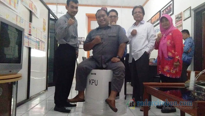 KPU Sebut Kotak Suara Berbahan Karton Bisa Diduduki, Tak Apa-apa Dibanjur Air