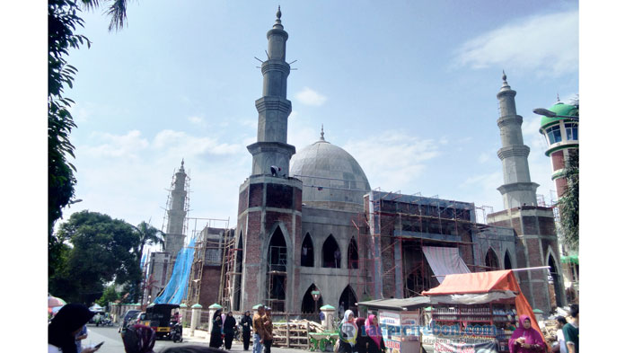 Target Rehab Masjid Al Imam Majalengka Meleset
