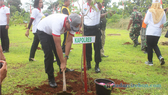 Ketua DPRD Minta Eksekutif Menanaman Pohon untuk Jaga Sumber Mata Air