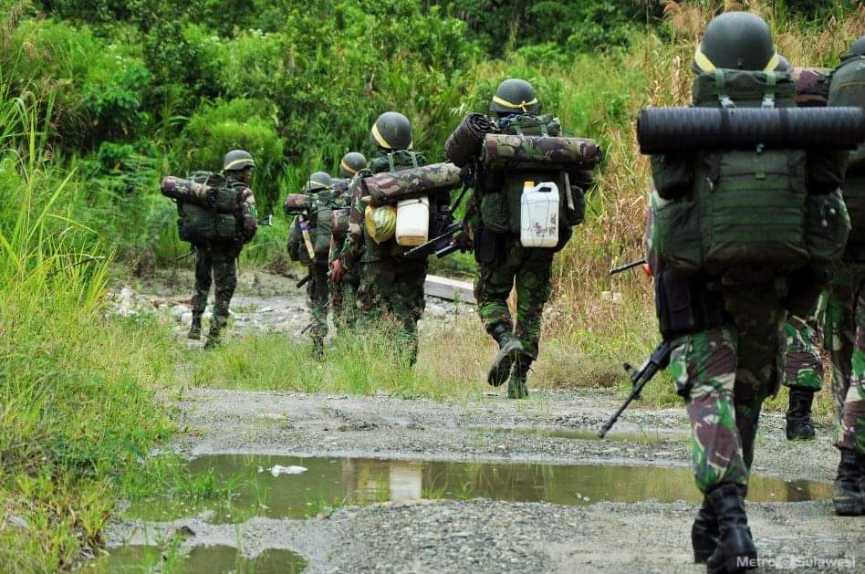 Saat Pengejaran, Polisi Temukan Bom dan Amunisi Diduga Milik Kelompok Teroris Ali Kalora