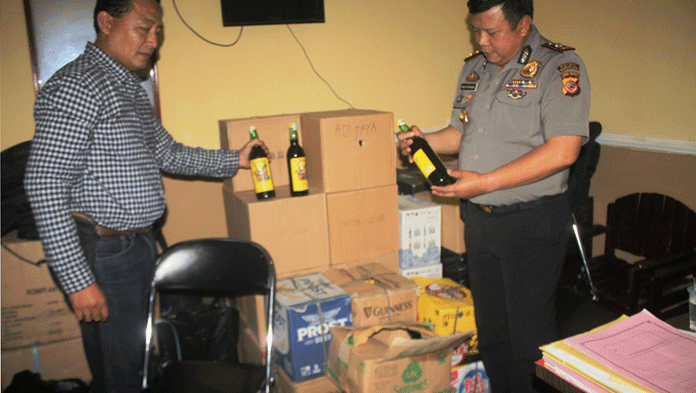 Razia Malam Tahun Baru, Polisi Sita 713 Botol Miras