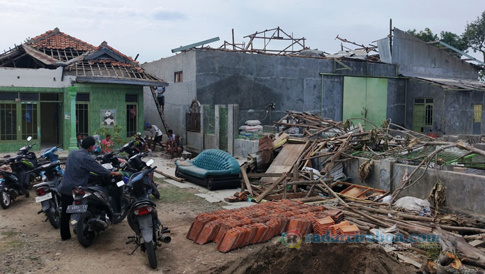 Akibat Puting Beliung 247 Bangunan Rusak, Pemkab Hanya Berikan Stimulan