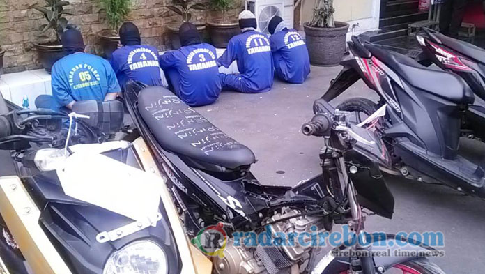 Polres Ciko Bekuk 5 Pemuda Begal Motor dan Rampas HP Penjaga Gudang KPU