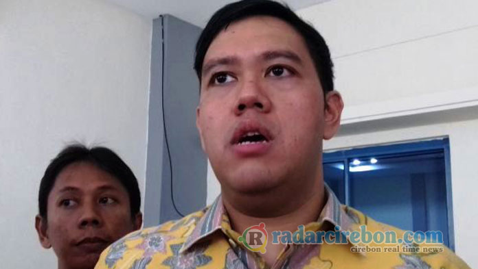 Dave Kenalkan BKSAP di Kampus STIKom Poltek Cirebon