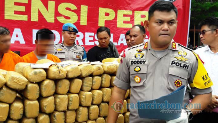 Nah Loh, Warga Plumbon yang Bawa Ganja 220 Kg Diancam Hukuman Mati