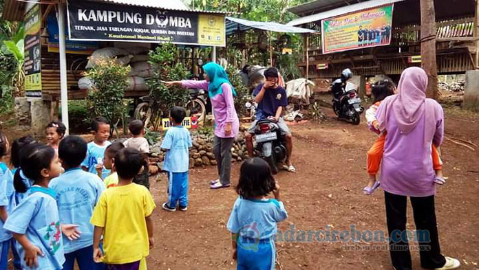 Melihat dari Dekat Wisata Edukasi Kampung Domba Desa Sindangjawa