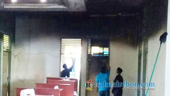 Kantor Kecamatan Kedokanbunder Indramayu Terbakar, Ini Penyebabnya