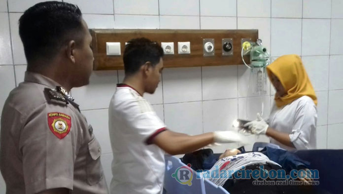 Mahasiswi Indramayu Tewas Tabrak Truk Berhenti di Pinggir Jalan