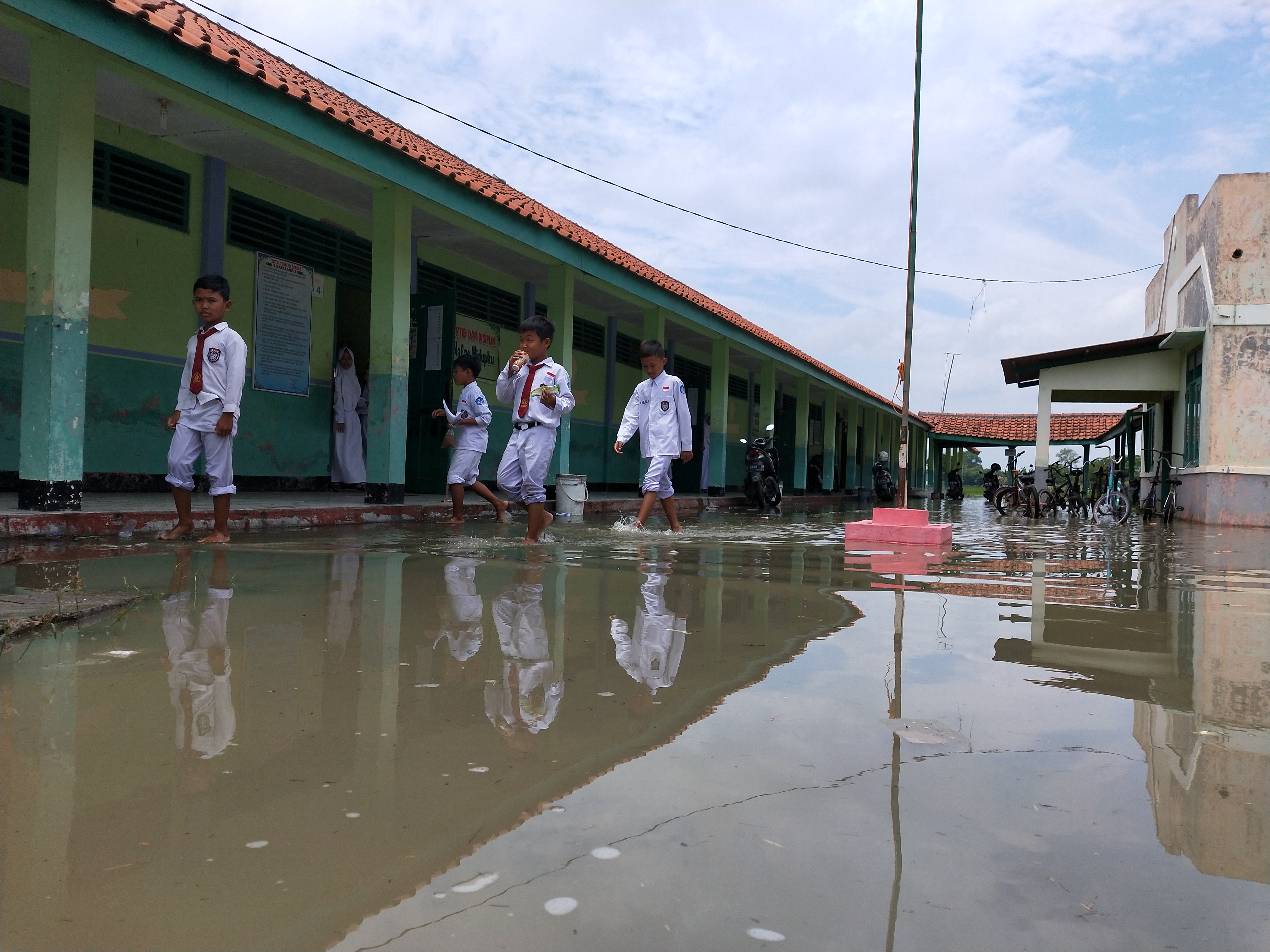 SDN 1 Bayalangu Kidul Langganan Banjir