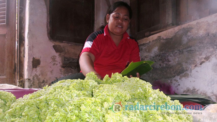 Tape Ketan Bakung Jadi Buruan Wisatawan