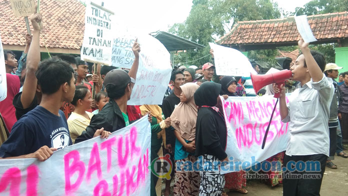 Lagi, Penentang Kawasan Industri Losari Demo