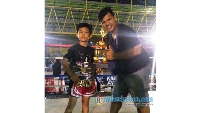 Muaythai Kota Cirebon Raih 3 Emas dan 2 Perak Fight Like A Champ