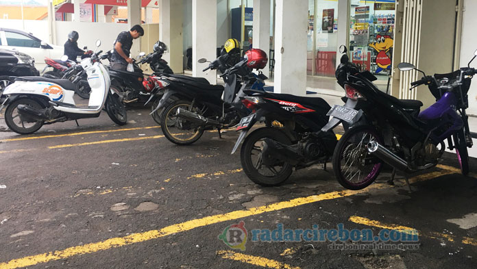 Dewan Sebut Kontribusi Pajak Parkir Minimarket Nol