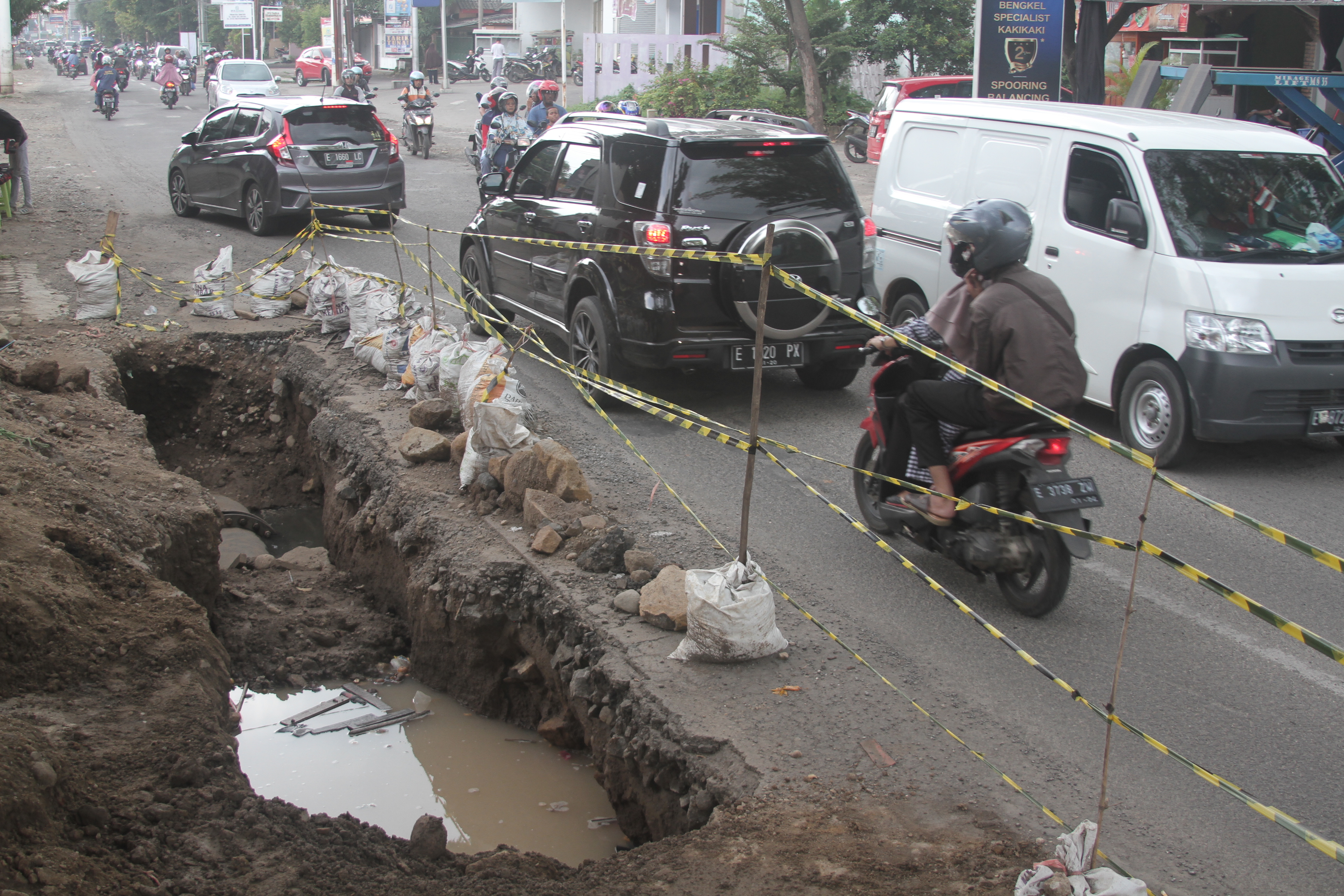 Sudah Rusak, Tambah Proyek Pipa Lagi