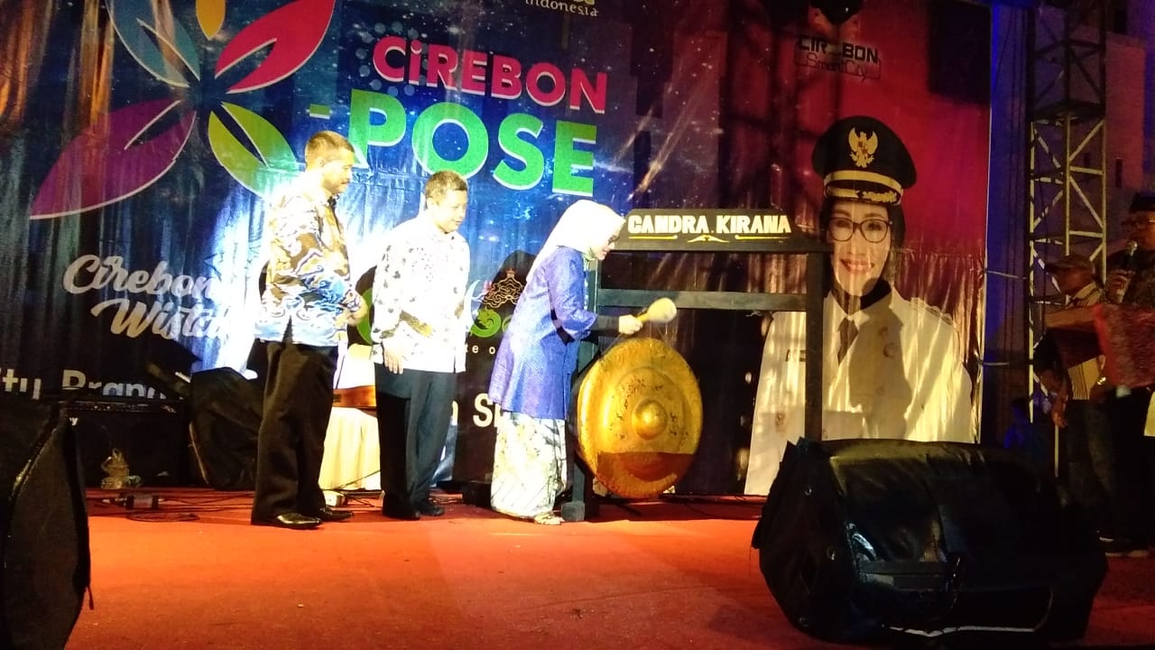 Diguyur Hujan, Cirebon X-Pose Berlangsung Sepi