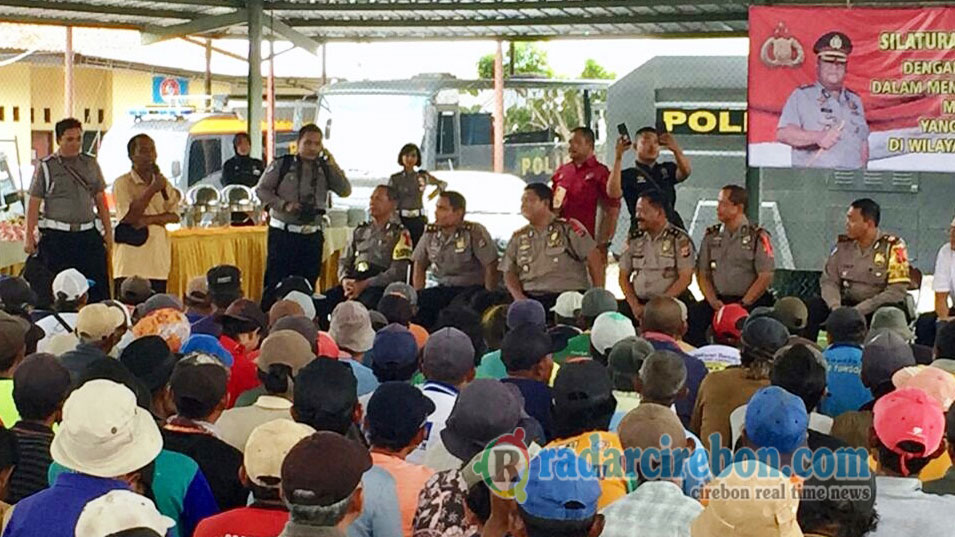 Kapolres Ajak Tukang Becak Jaga Pemilu Tetap Kondusif