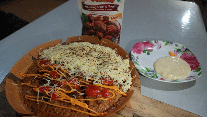 Martabak Apin, Topping Rendang Bikin Nendang