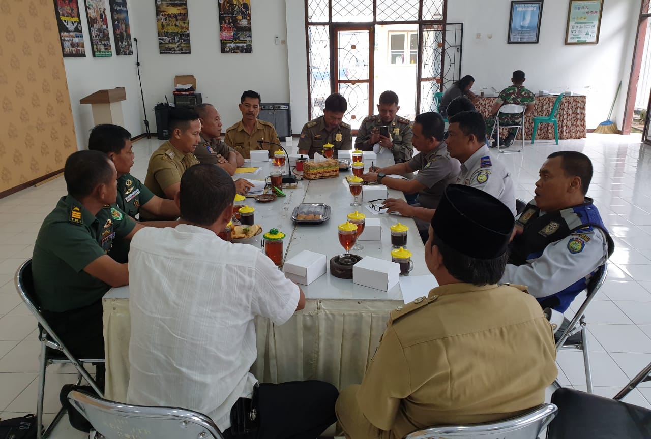 Hari Ini, Penertiban Pedagang Muspika Jatibarang Gelar Rapat Koordinasi