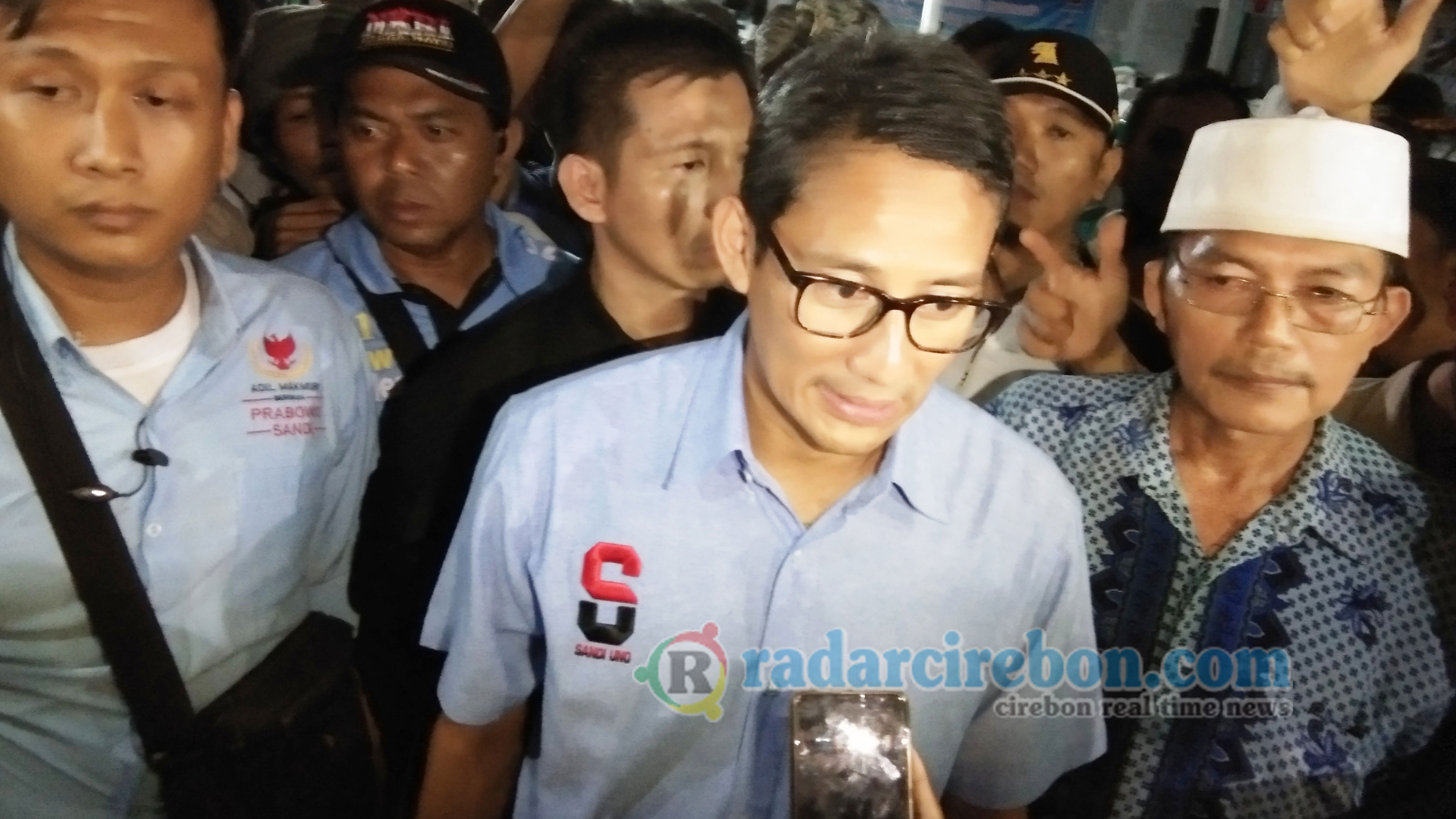 Sandiaga Uno Terima Curhat Guru-Petani Tebu Cirebon