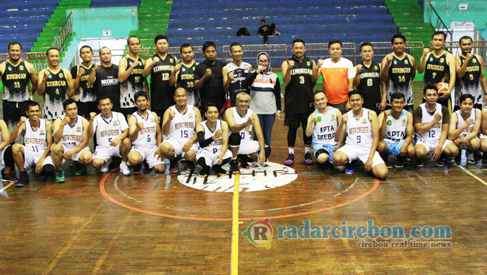 Tim Basket Pemkab Kuningan Lumat Tim Pemkot Cirebon