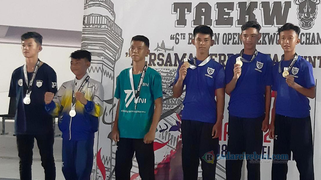 Tim Taekwondo Kota Cirebon Sabet 1 Medali Emas di Banten Open