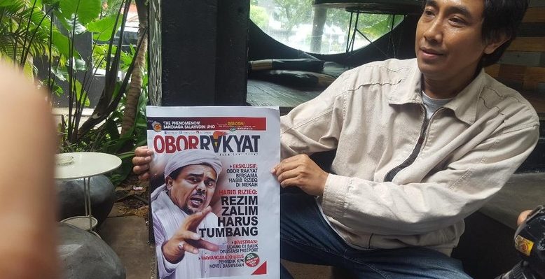 Aksi Pencopotan Backdrop Launching, Peluncuran Tabloid Obor Rakyat Reborn Kembali Batal