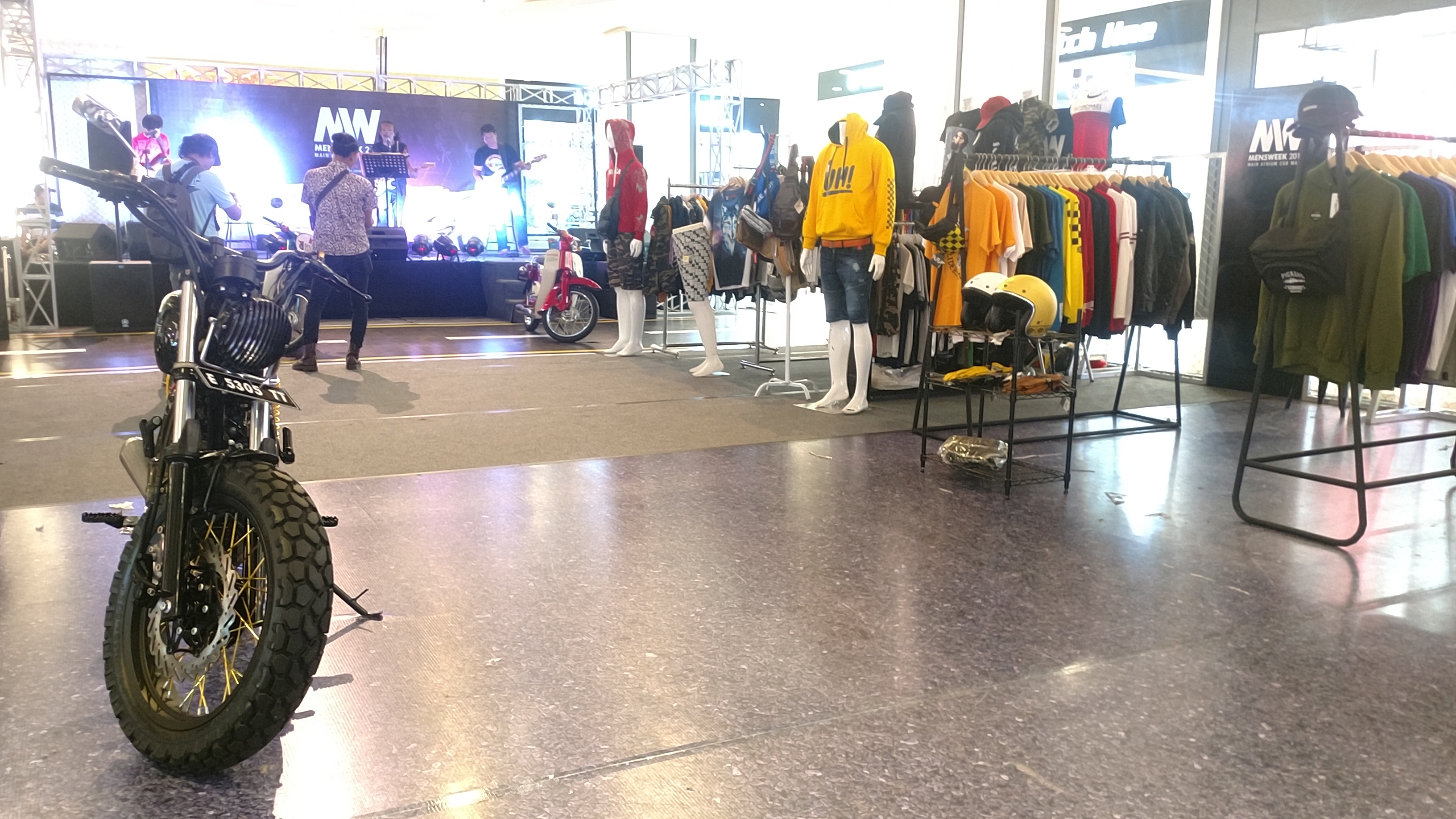 CSB Mall Mens Week Dukung Brand Lokal