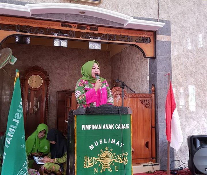 Ika Salawatan Bareng Muslimat NU Garawangi