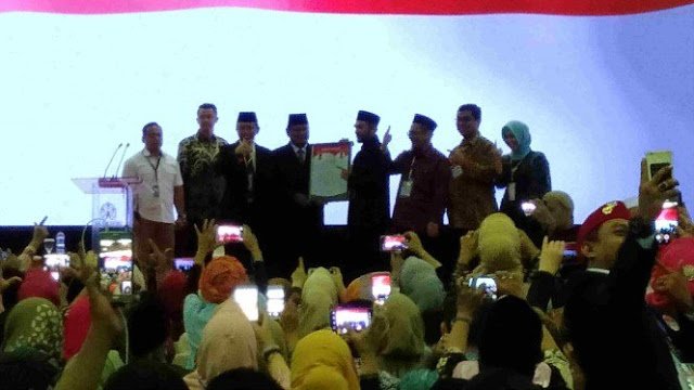 Dapat Dukungan dari Rektor Hingga Akademisi, Prabowo:  Masa Depan Bangsa Ditentukan Guru