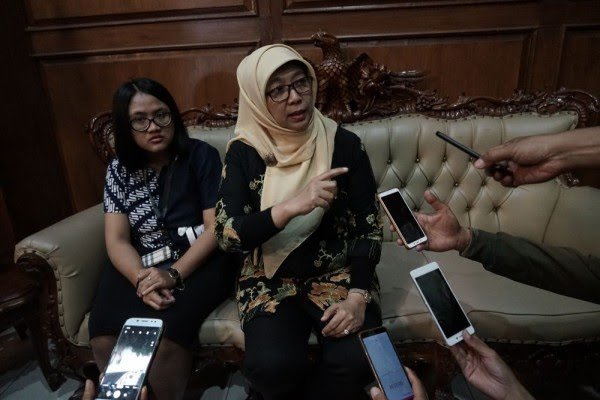 Kronologi Pernyataan Wanita Berenang Bisa Hamil