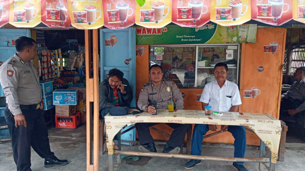 Cegah Tawuran, Pelajar Nongkrong Digeledah